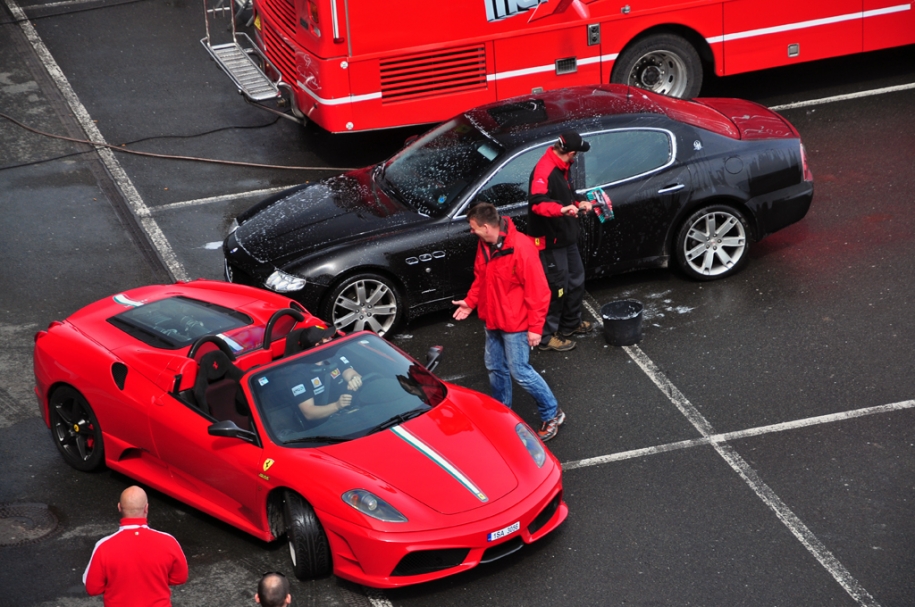 Scuderia 16M