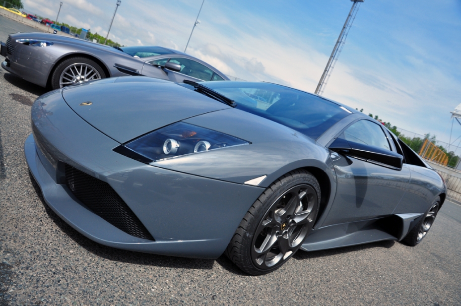 Lamborghini LP640