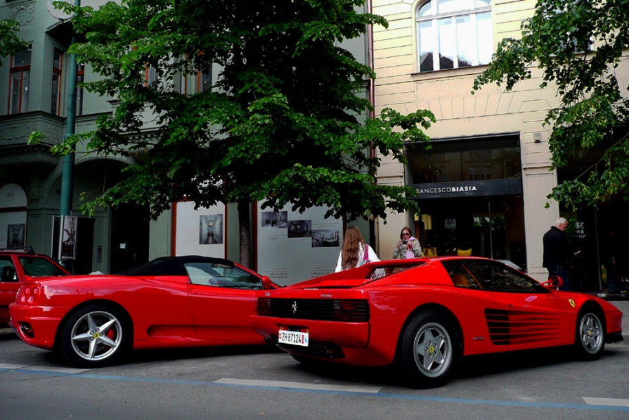 Testarossa a 360Modena