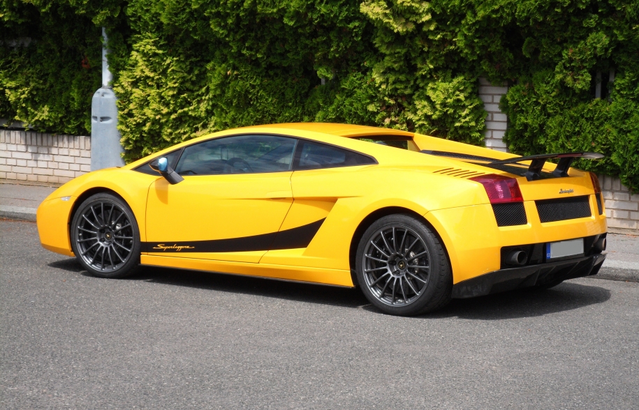 Lamborghini Superleggera
