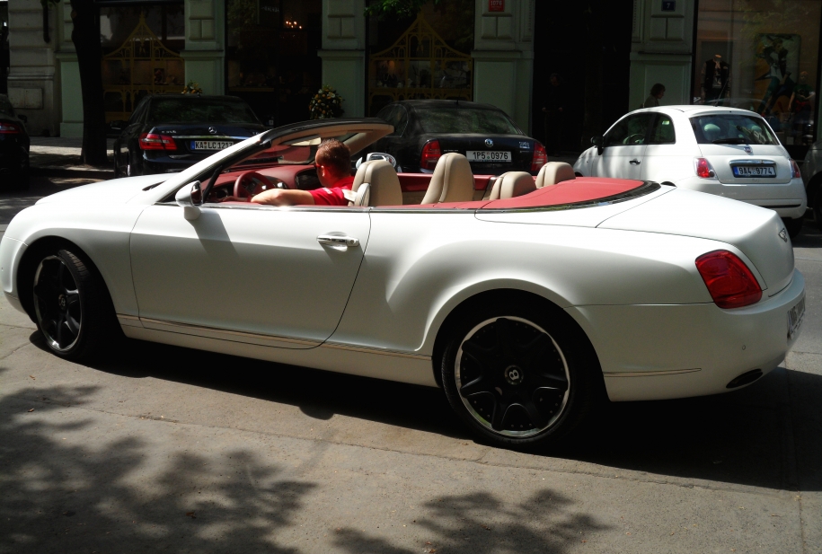 Bentley Continental C