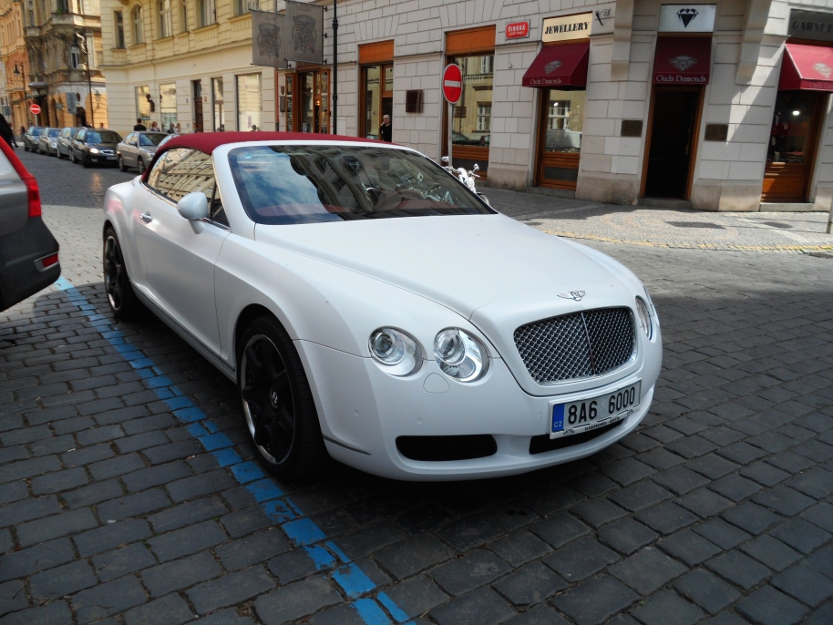 Bentley Continental C