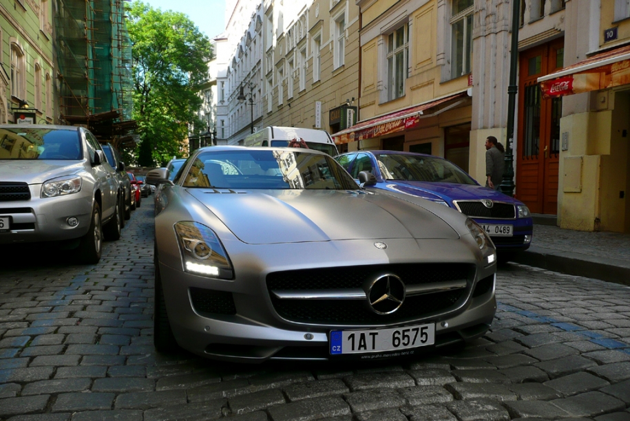 SLS AMG
