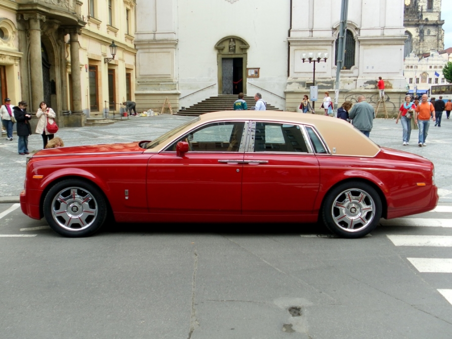 RR Phantom
