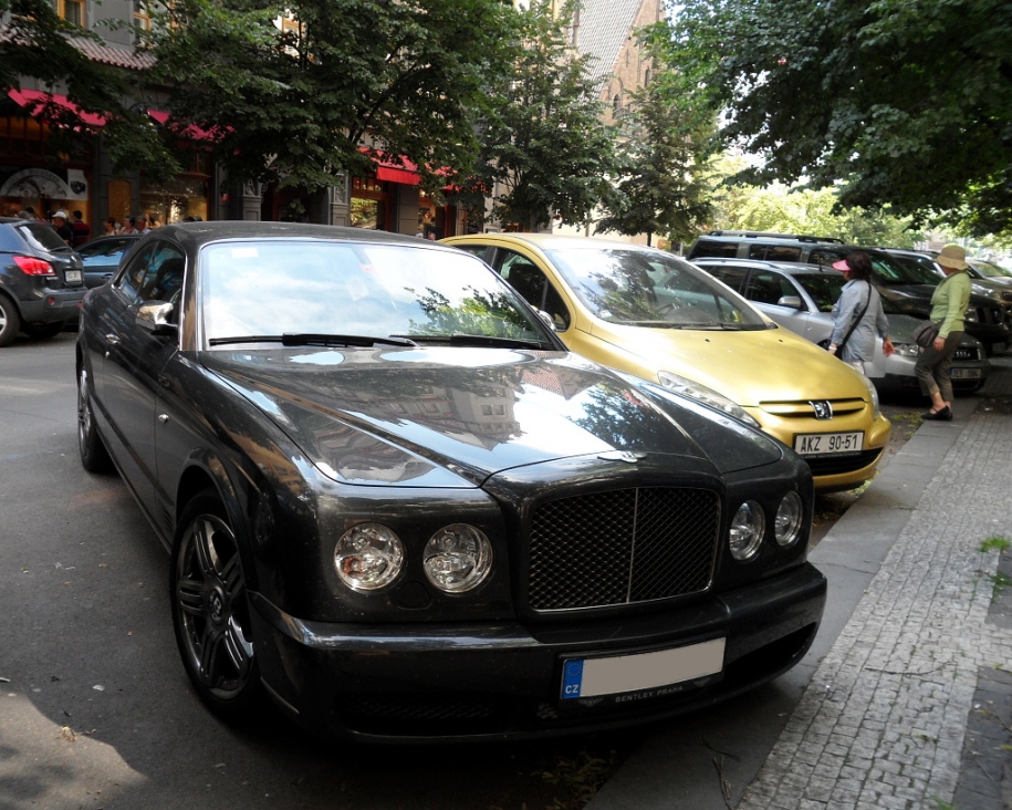 Bentley Brooklands