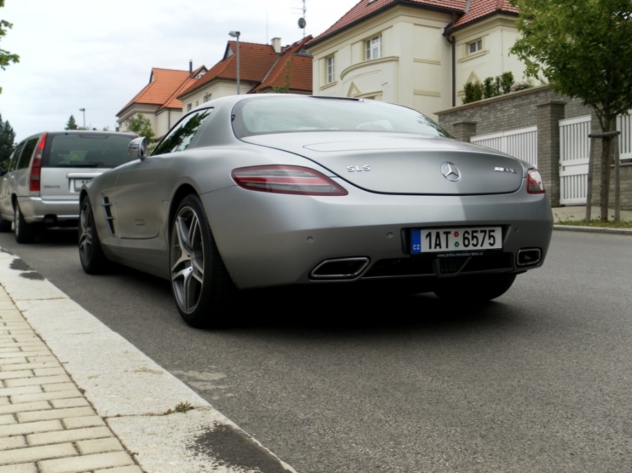 SLS