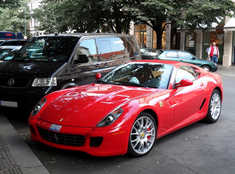Ferrari 599