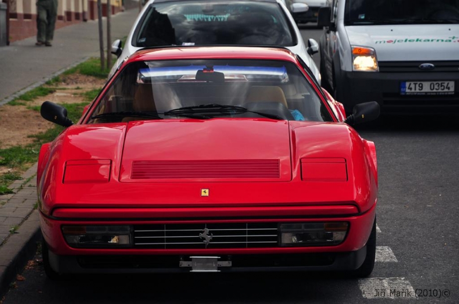 Ferrari 328 GTB