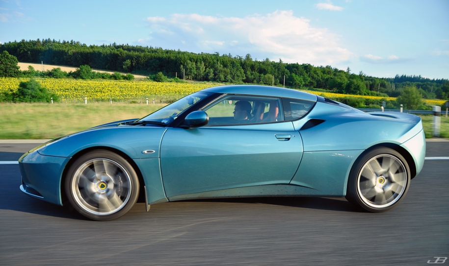 Lotus Evora