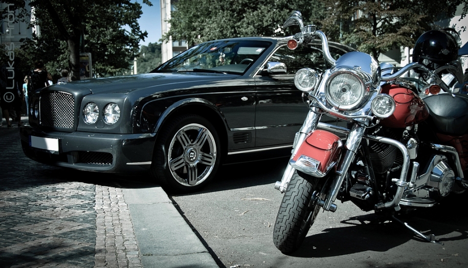 Bentley Brooklands