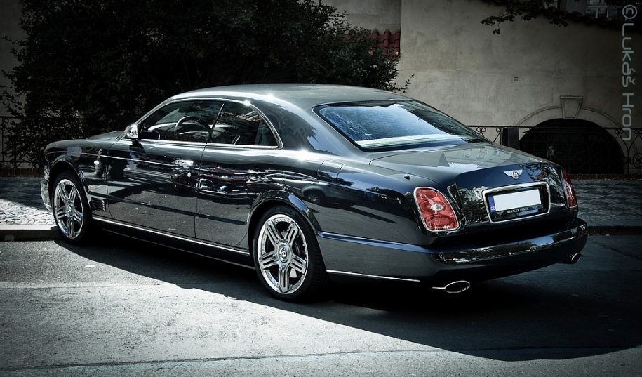 Bentley Brooklands