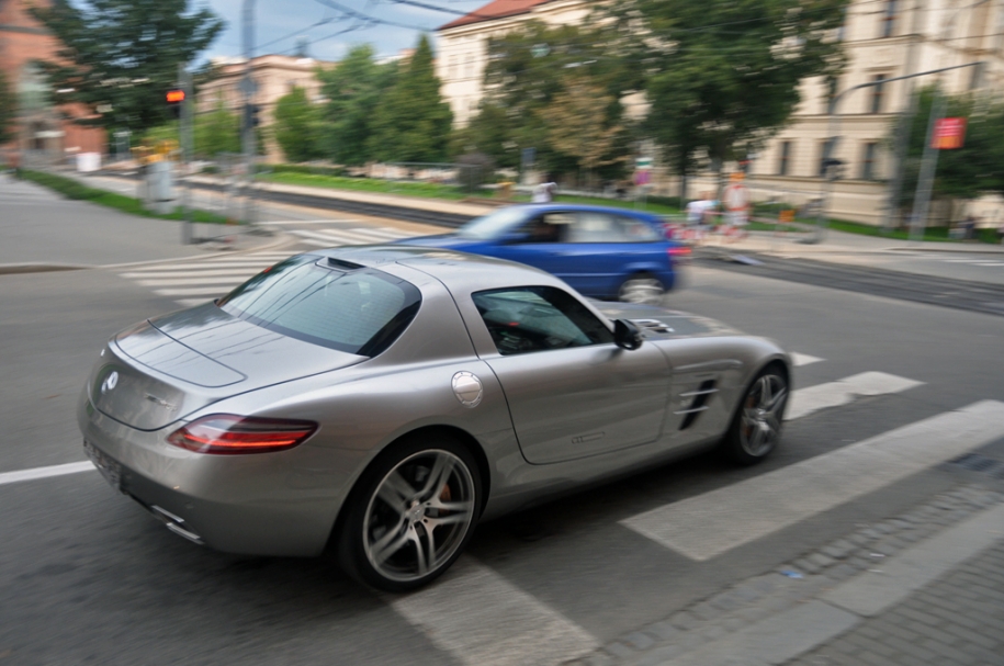 SLS AMG