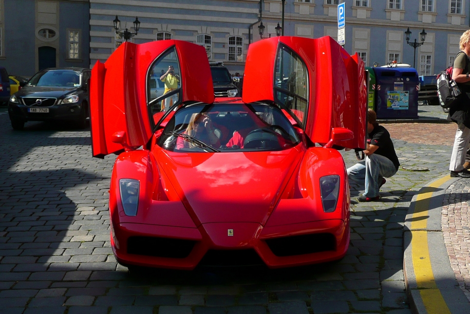 Ferrari Enzo