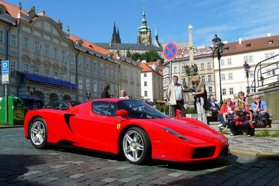 Ferrari Enzo
