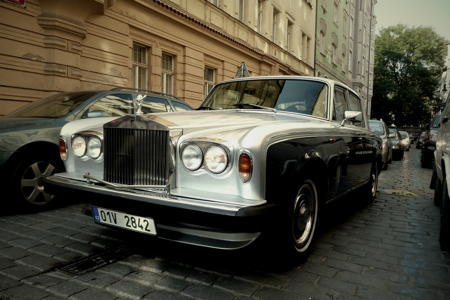 Rolls Royce silver shadow II