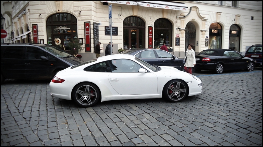 Porsche