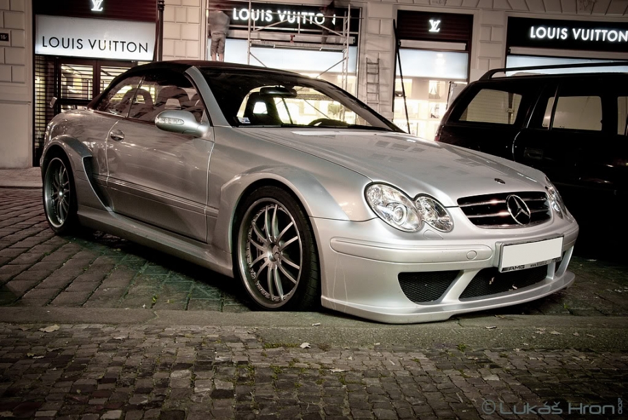 Mercedes-Benz CLK DTM