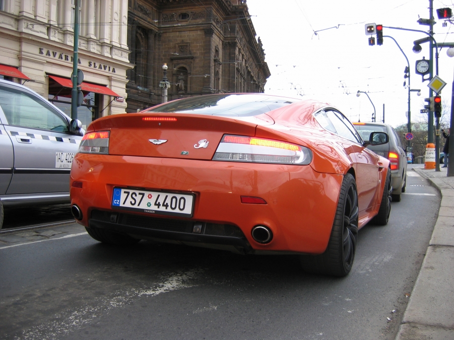 Aston Martin N400 