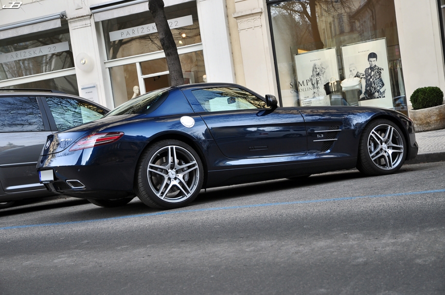 SLS 63 AMG