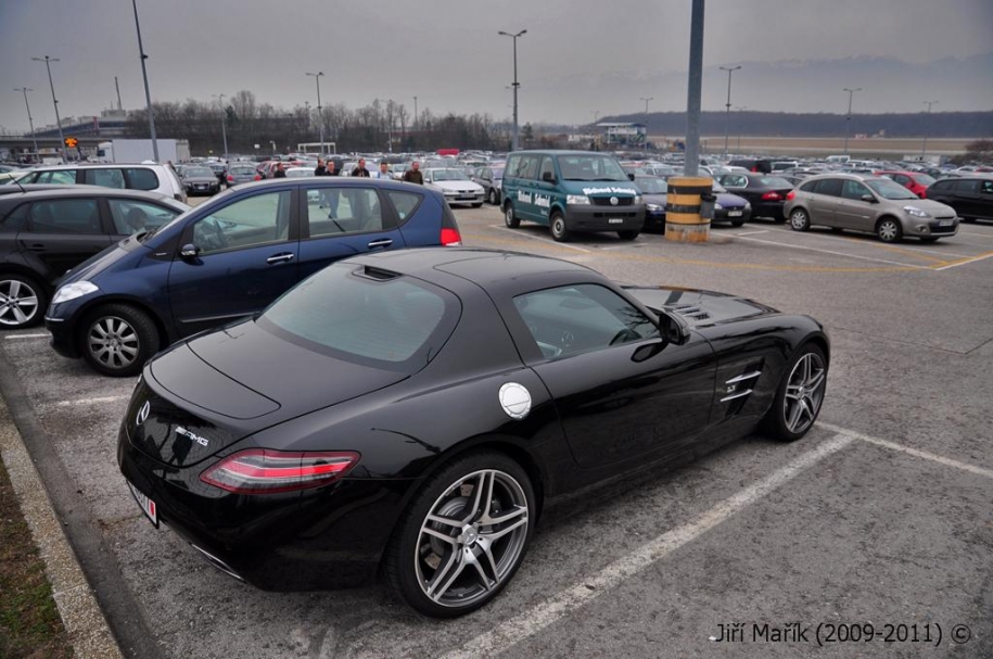 Mercedes SLS