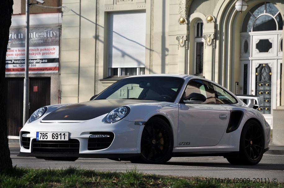 GT2RS