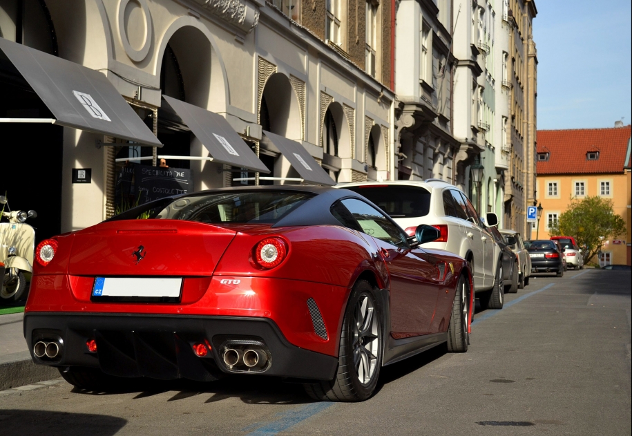 Ferrari 599 GTO