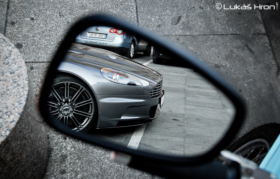 Aston Martin DBS