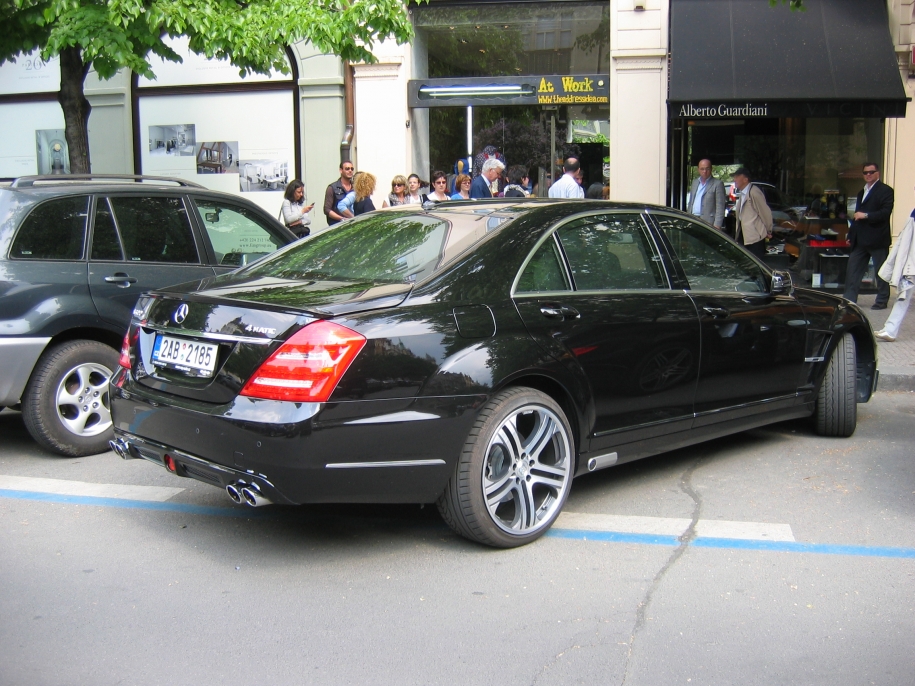 Brabus SV12
