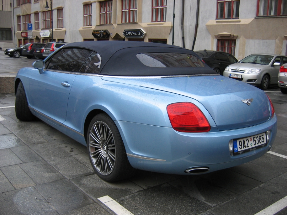 Bentley Continental GTC