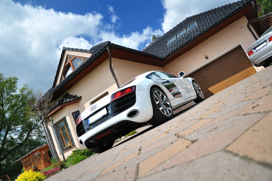 Audi R8