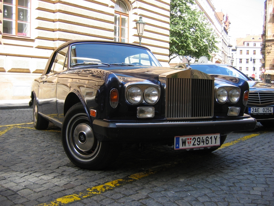 Rolls-Royce Corniche