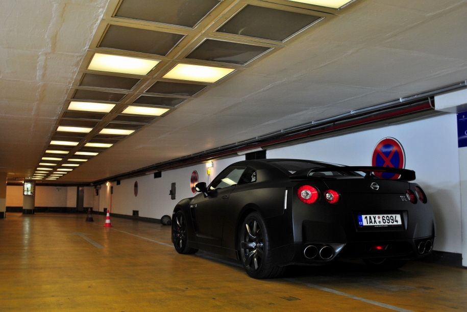 GT-R