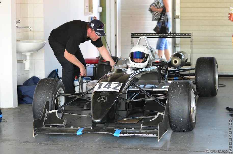 2011-05-07 at 15-06-43