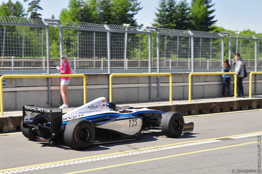 2011-05-07 at 11-35-23