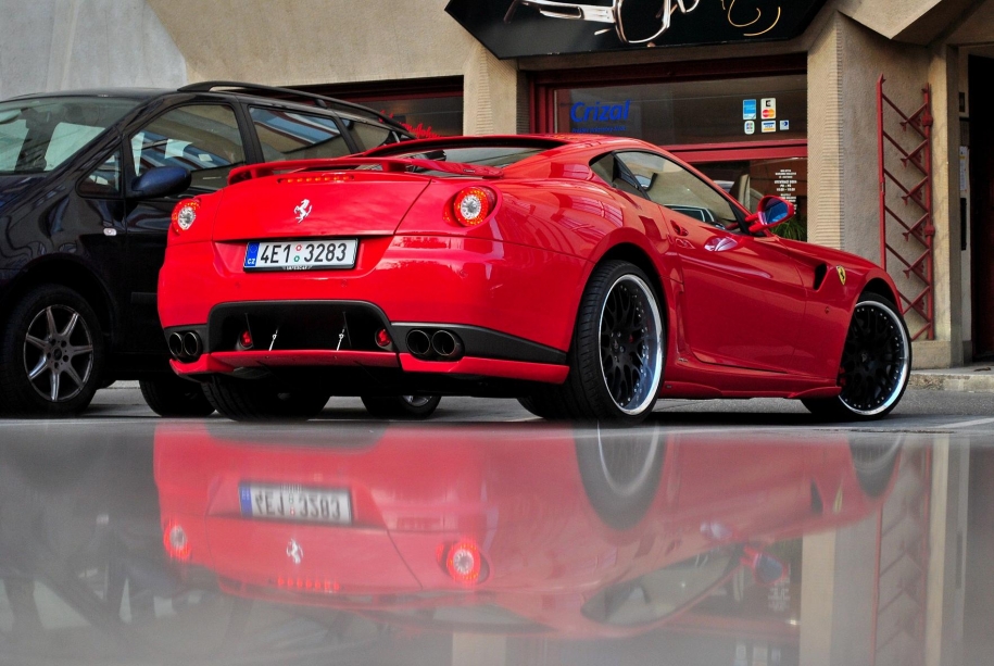 599