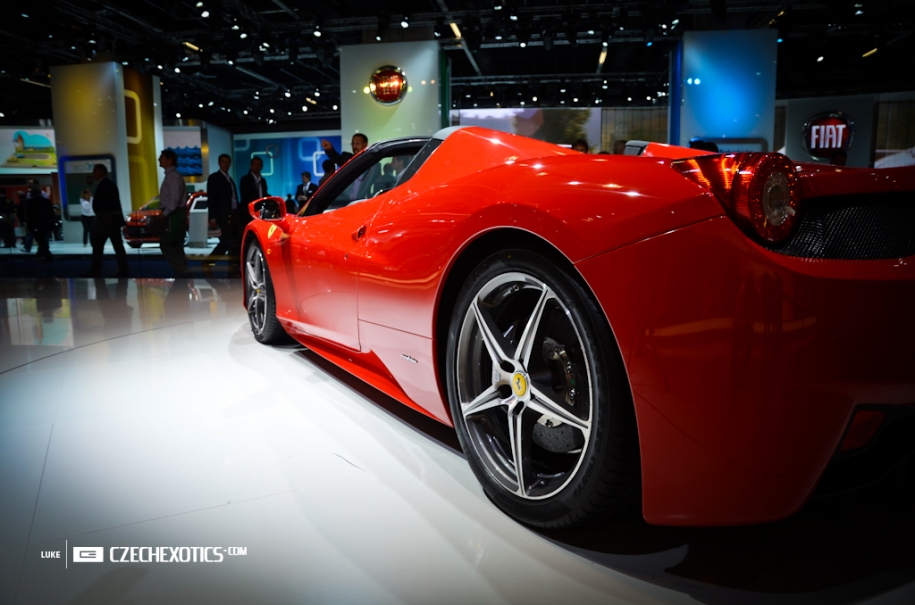 ferrari 458 spider back