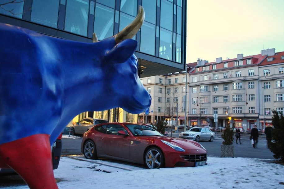 Ferrari FF and COW