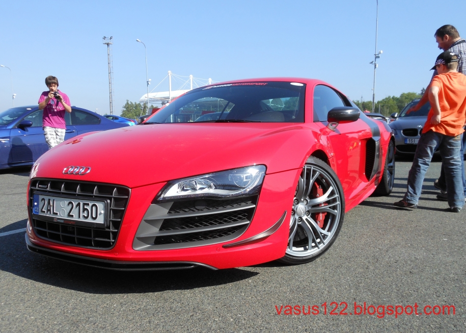 Audi R8 GT