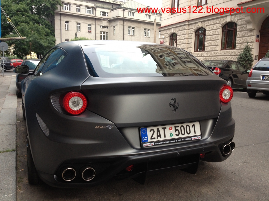 Ferrari FF
