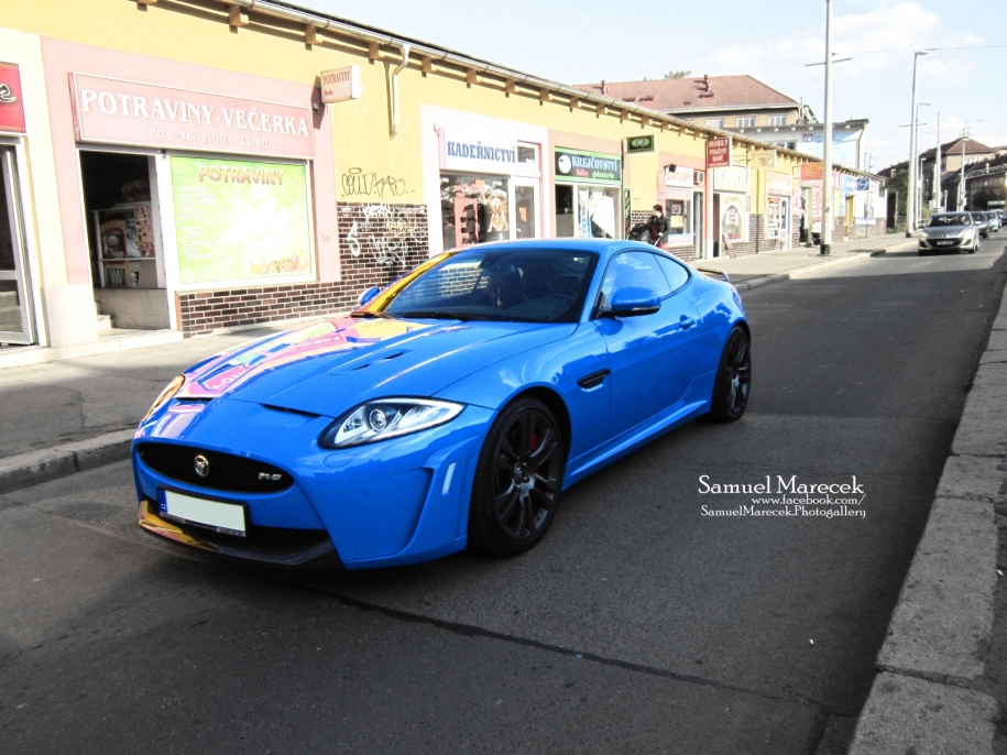 .:Jaguar XKR-S:.