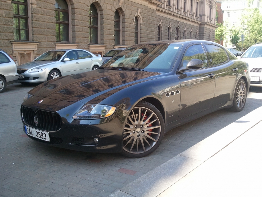 Maserati Quattroporte Sport