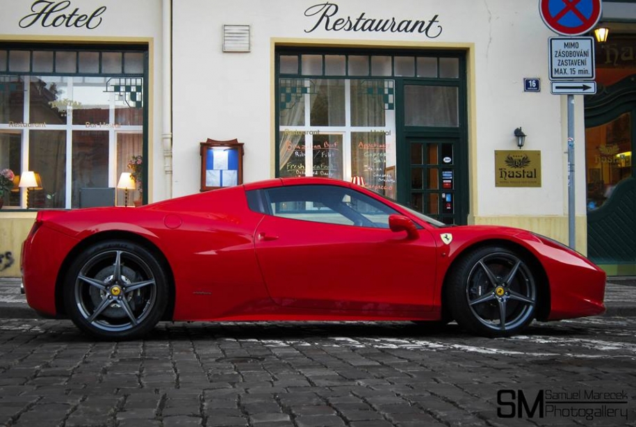 Ferrari 458 Spider