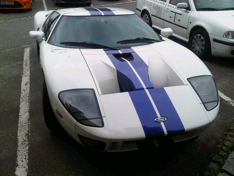 Ford GT