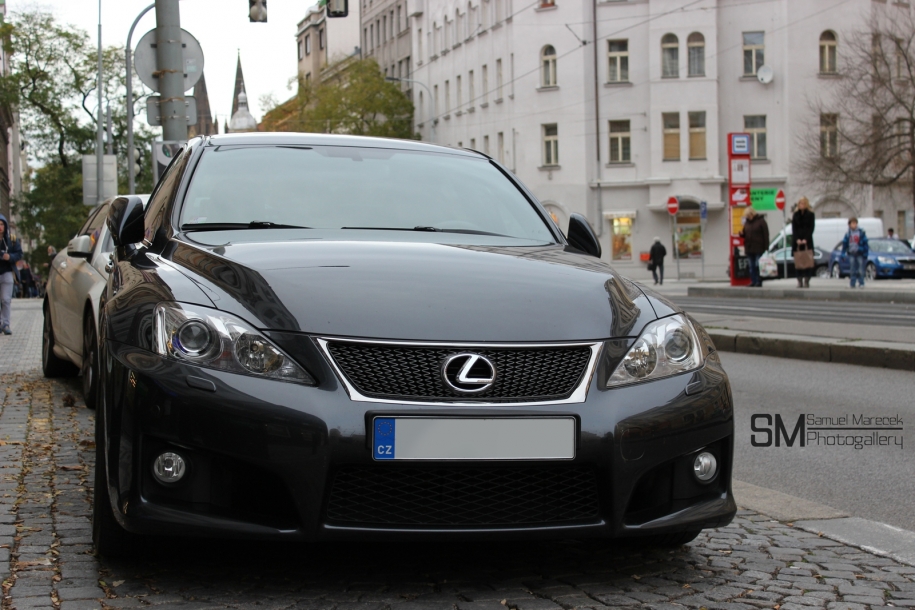 Lexus ISF