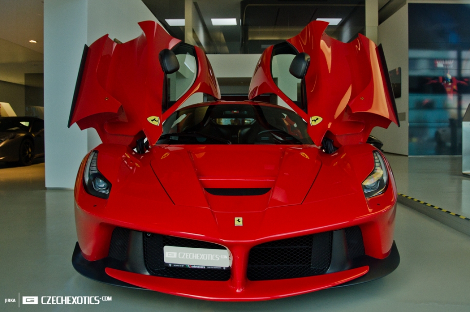 LaFerrari