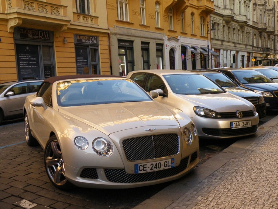Bentley Continental GTC