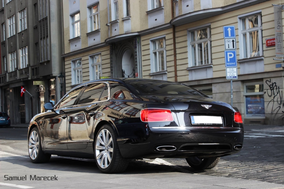 Bentley Flying Spur