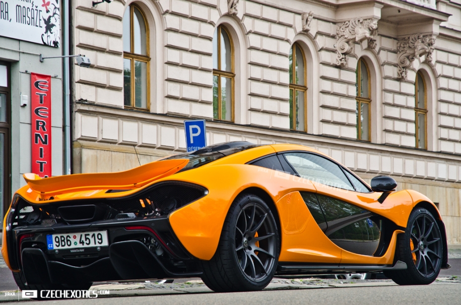 McLaren P1