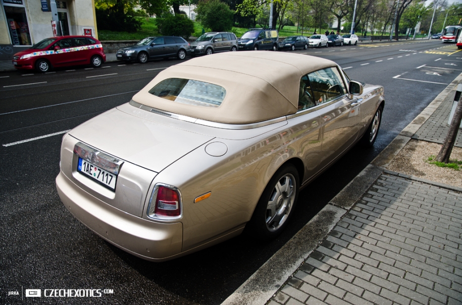 Rolls-Royce Drophead Coupe