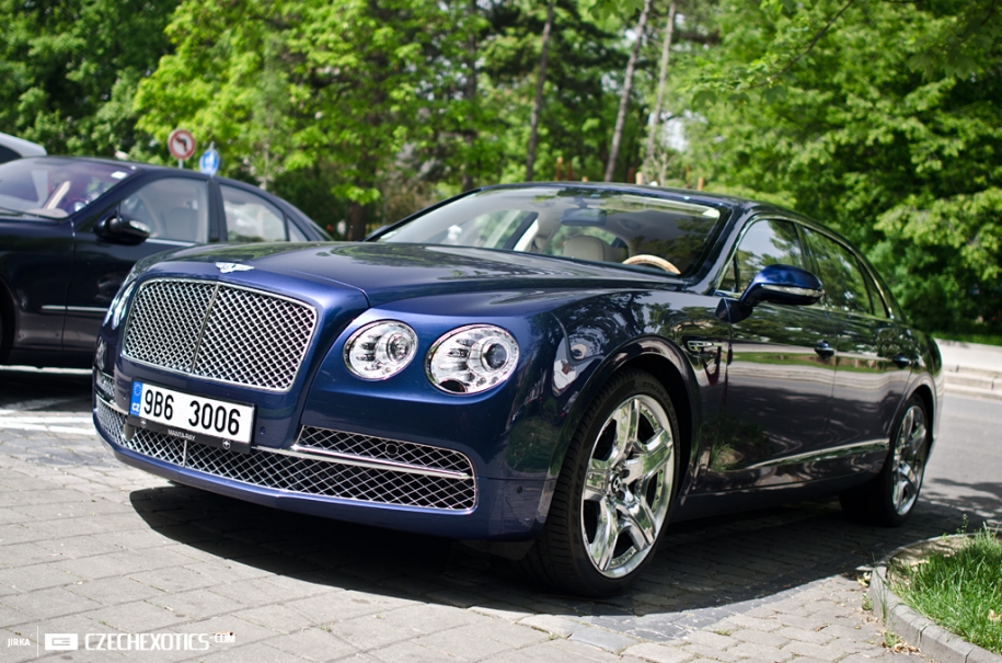 Bentley Flying Spur W12